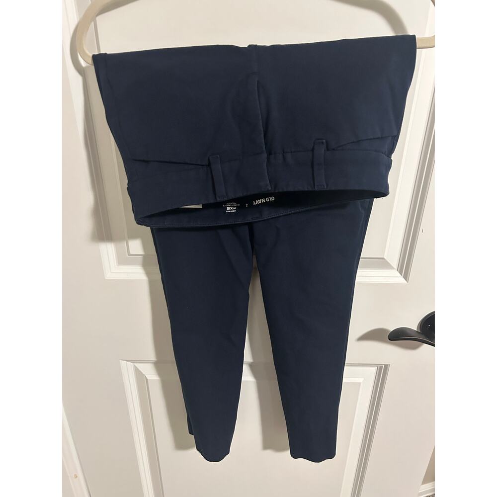 Navy Old Navy Pixie Pants size 2